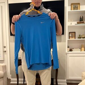 Nike Men's Vibrant Blue Long Sleeve Tee